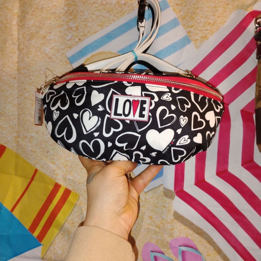 #58 Brighton fanny pack